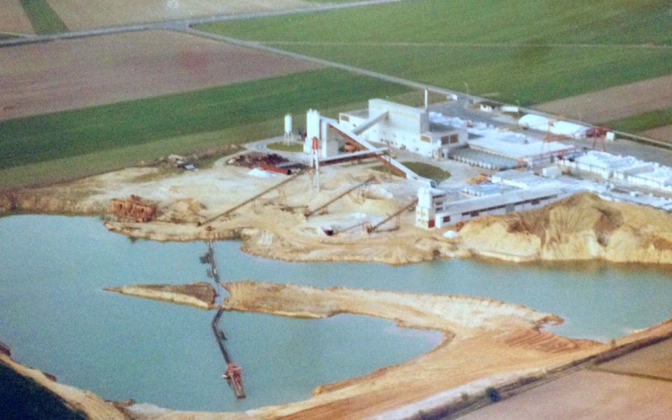 1975 – Neuer Standort für weiteres Wachstum